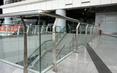 Guarda-corpos em vidro com simulação ao vivo em Singapura