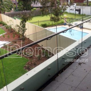 the price of balcony glass guardrails