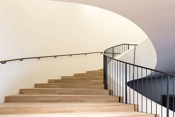 How to Choose Stair Railings