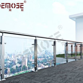 balcony glass railing