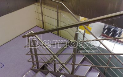 Stainless steel guardrail
