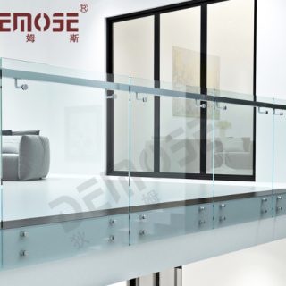 style glass protective railings
