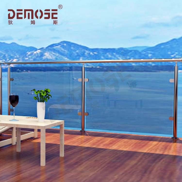 pictures of villa glass railing Villa glass railing