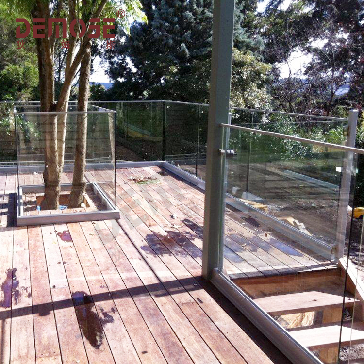 Two types of glass railings: frameless glass railings