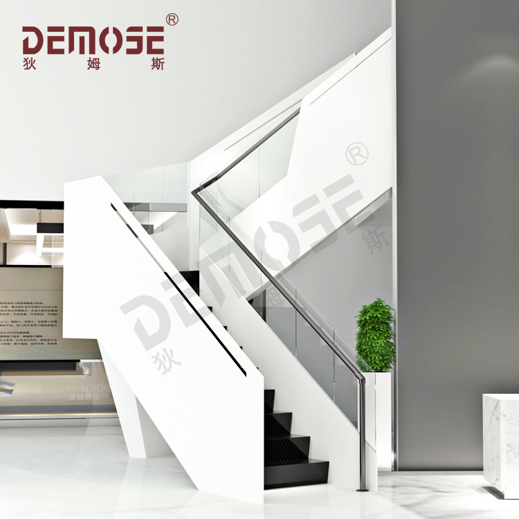 Compare Custom Stairs vs Prefab Stairs