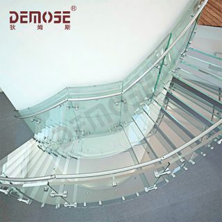 Pioneering Glass Staircase Innovations