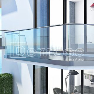 balcony glass railing