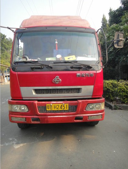8 sets of spiral staircases delivered to Mr. Li from Singapore