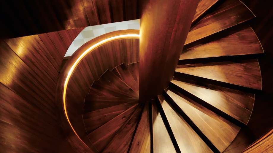 Guangzhou Swan Hotel Spiral Staircase Guangzhou Swan Hotel Spiral Staircase